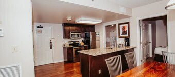 Hershey | Pool & Family Activities | 2BR Suite