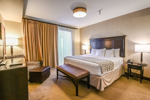 Peoria | Sonoran Escape | Pools, Spa & Outdoor Relaxation