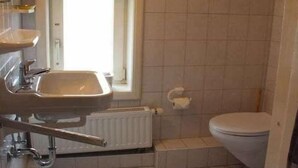Bathroom - Bötticher Str. 6 Holiday Apartment 3 (Sylt \/ OT Westerland)