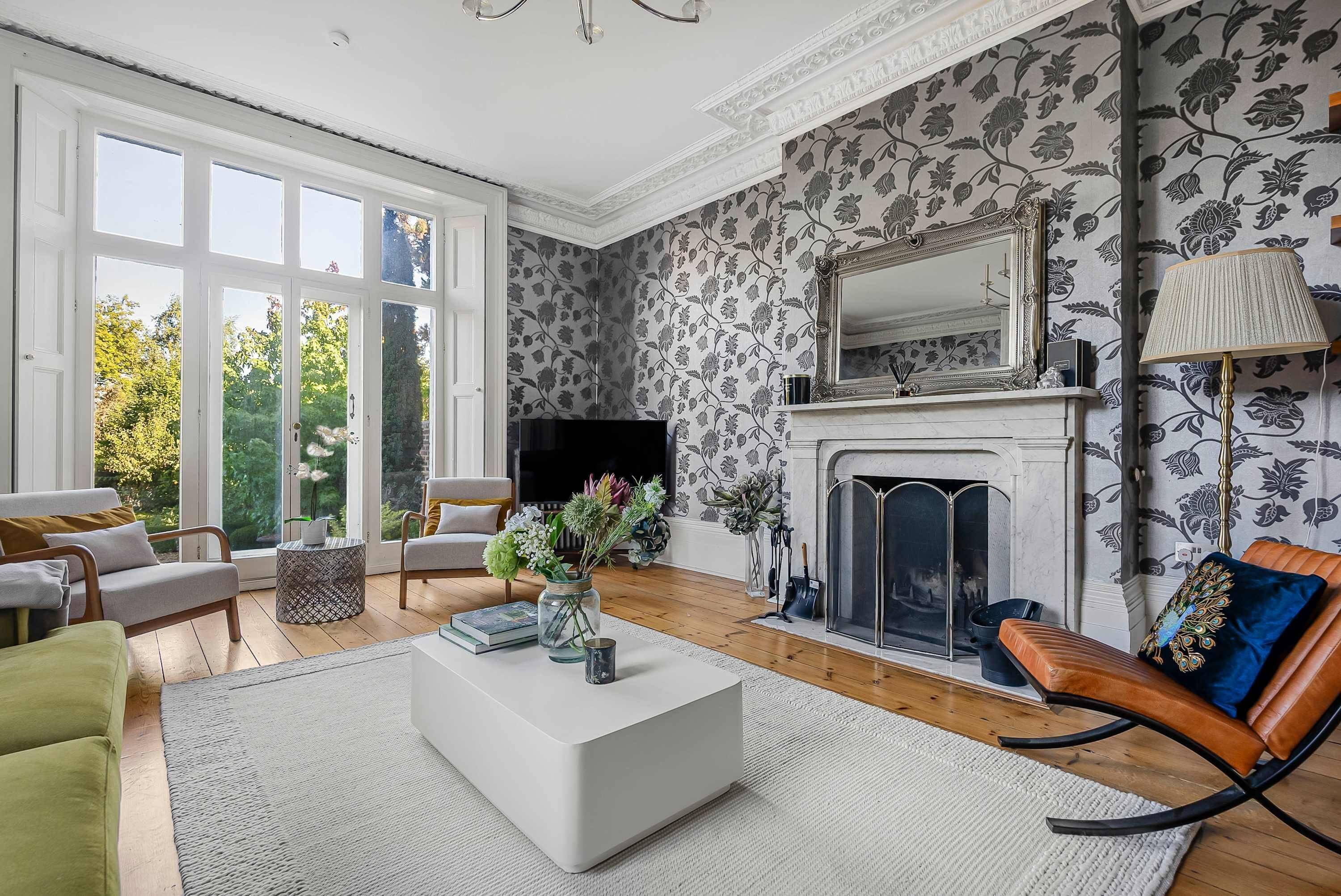 House | 7 bedrooms, high-speed internet