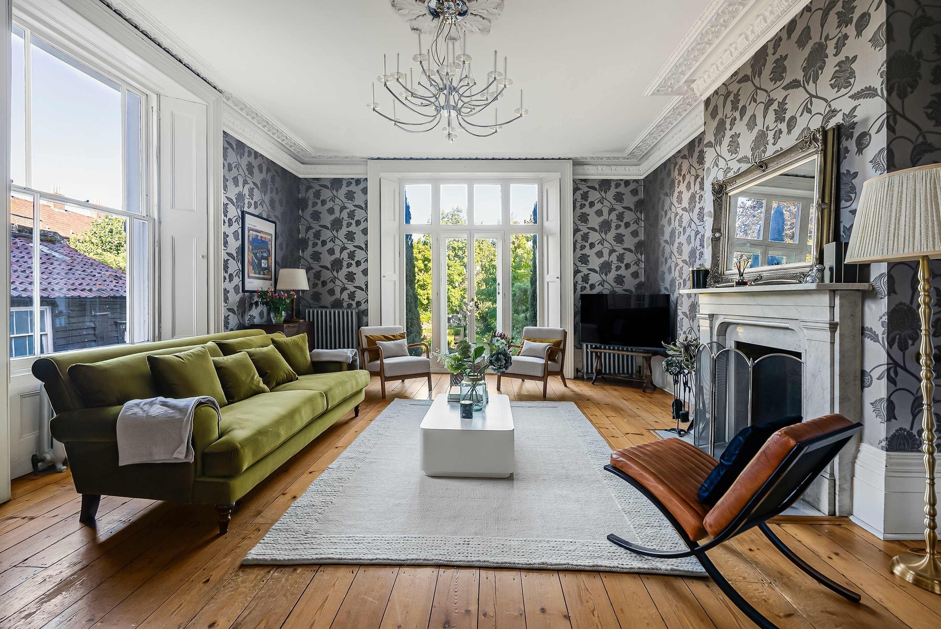 House | 7 bedrooms, high-speed internet