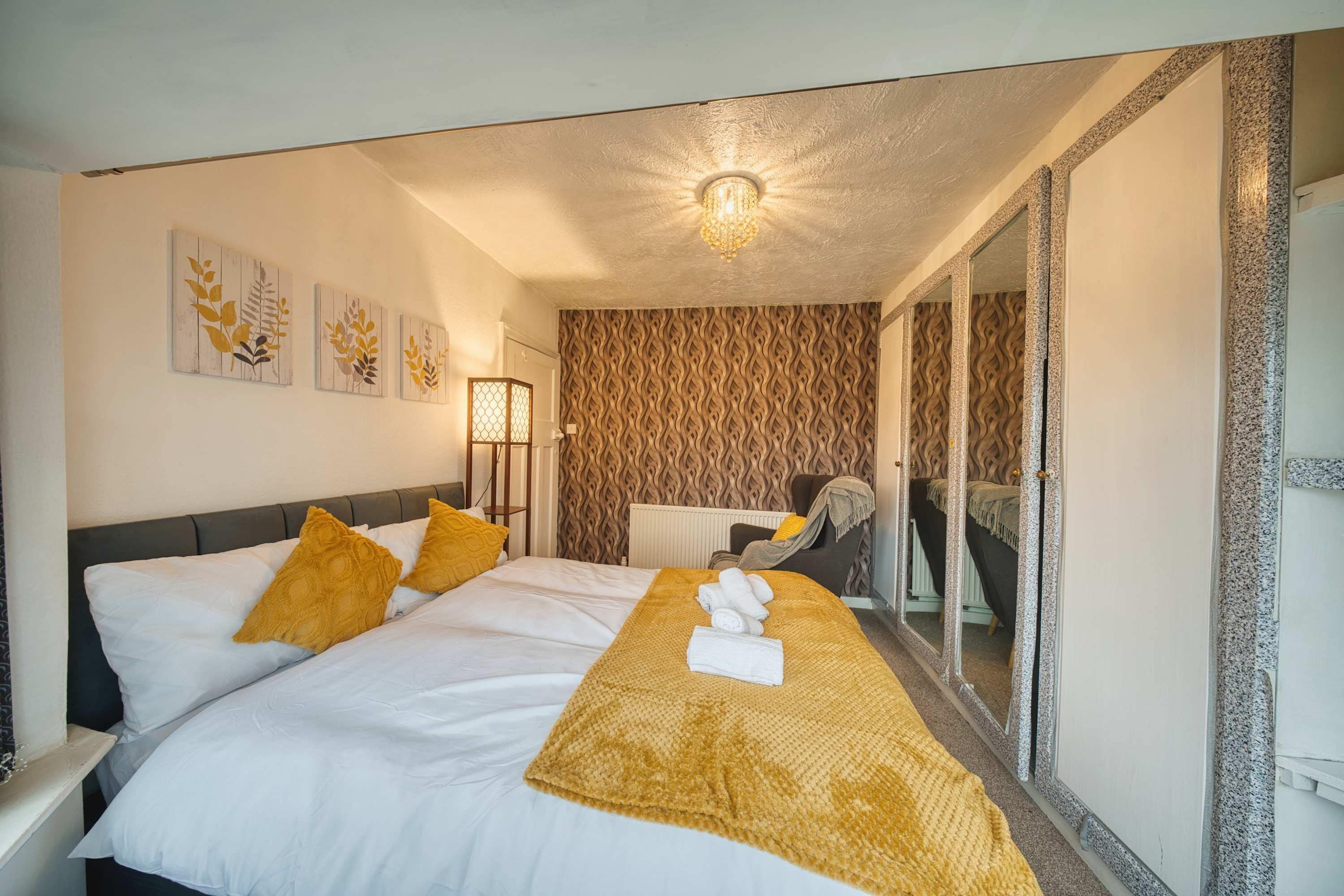 3 bedrooms, Internet