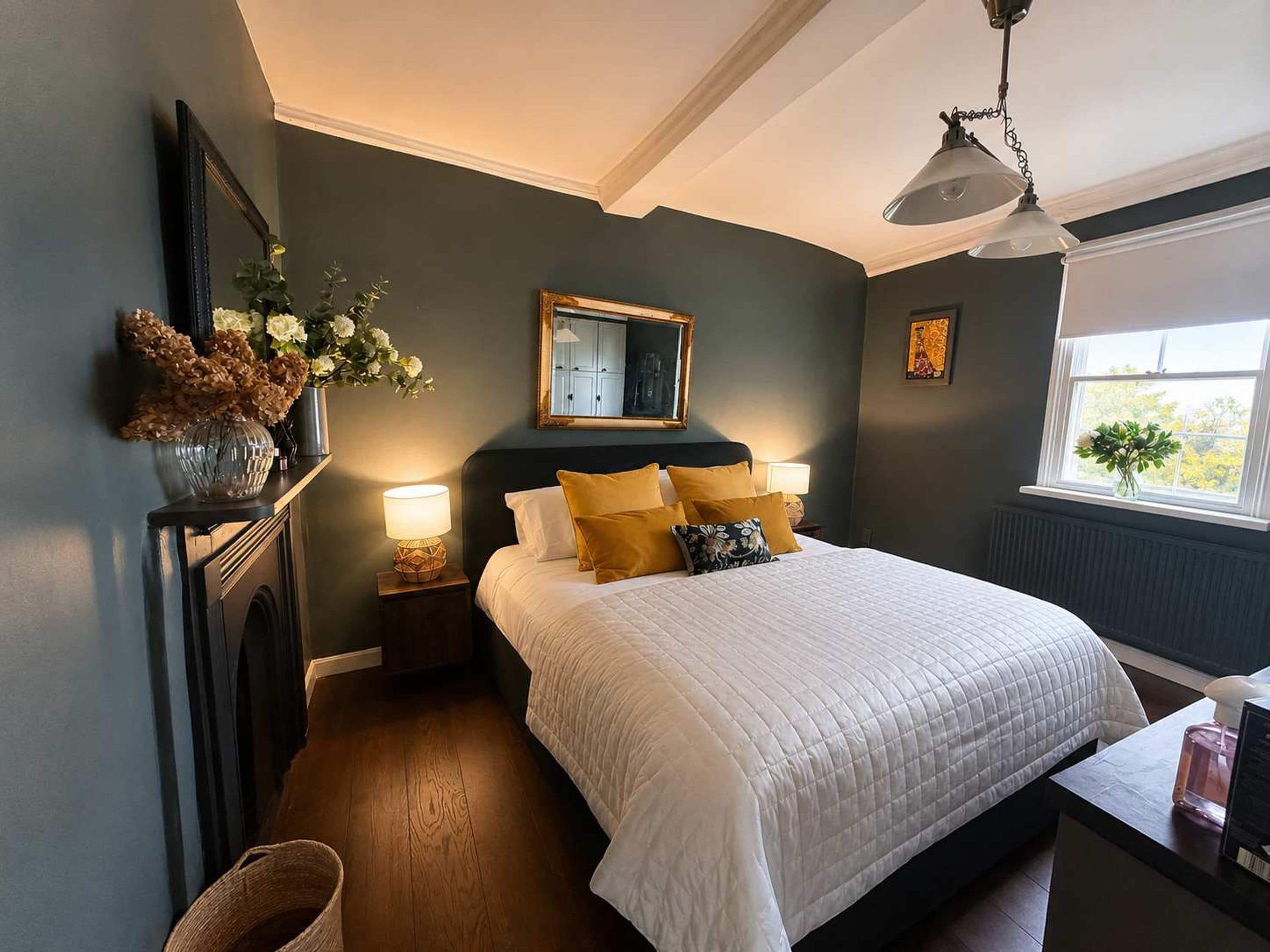 House | 4 bedrooms, high-speed internet