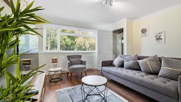 House | 3 bedrooms, Internet
