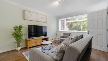 House | 3 bedrooms, Internet