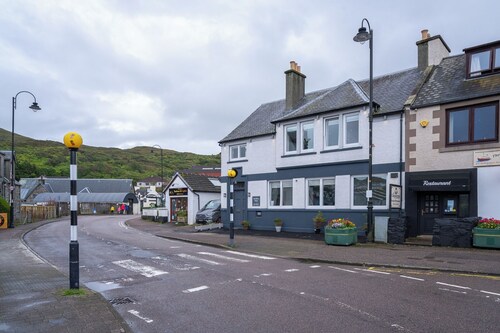Cosy former converted bank in heart of a busy working fishing village.