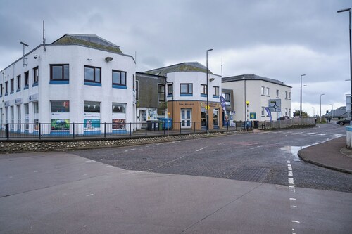 Cosy former converted bank in heart of a busy working fishing village.