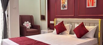 Beau Monde Suites
