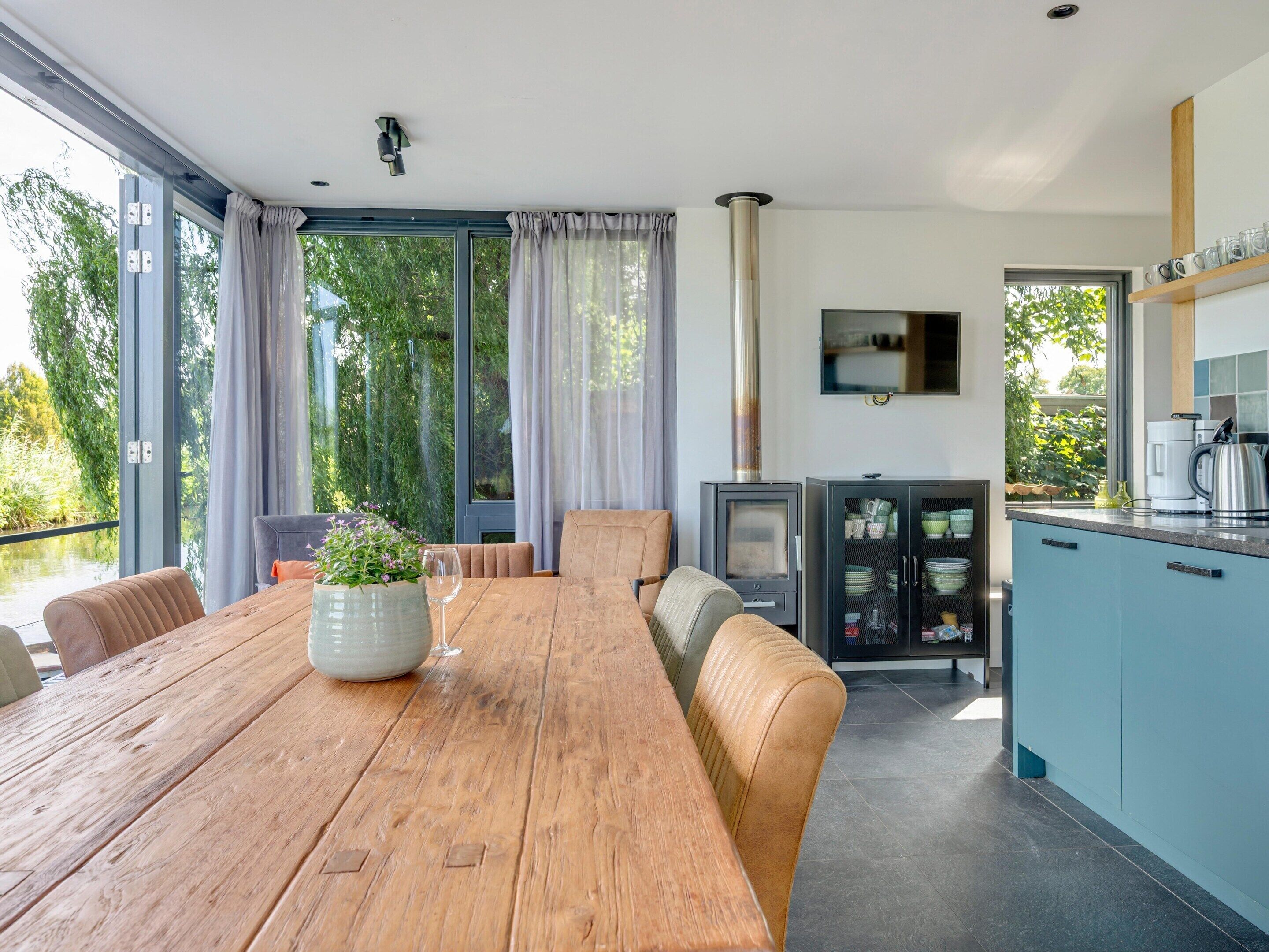 House | Dining