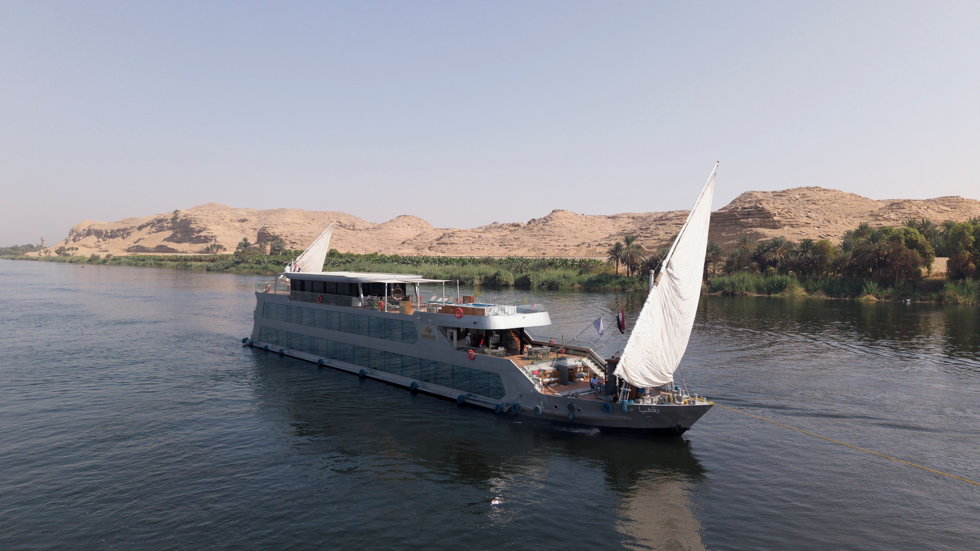 واجهة المنشأة