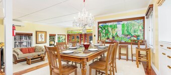 Hale Malino Home With Fireworks & Diamond Head Views Near UH
