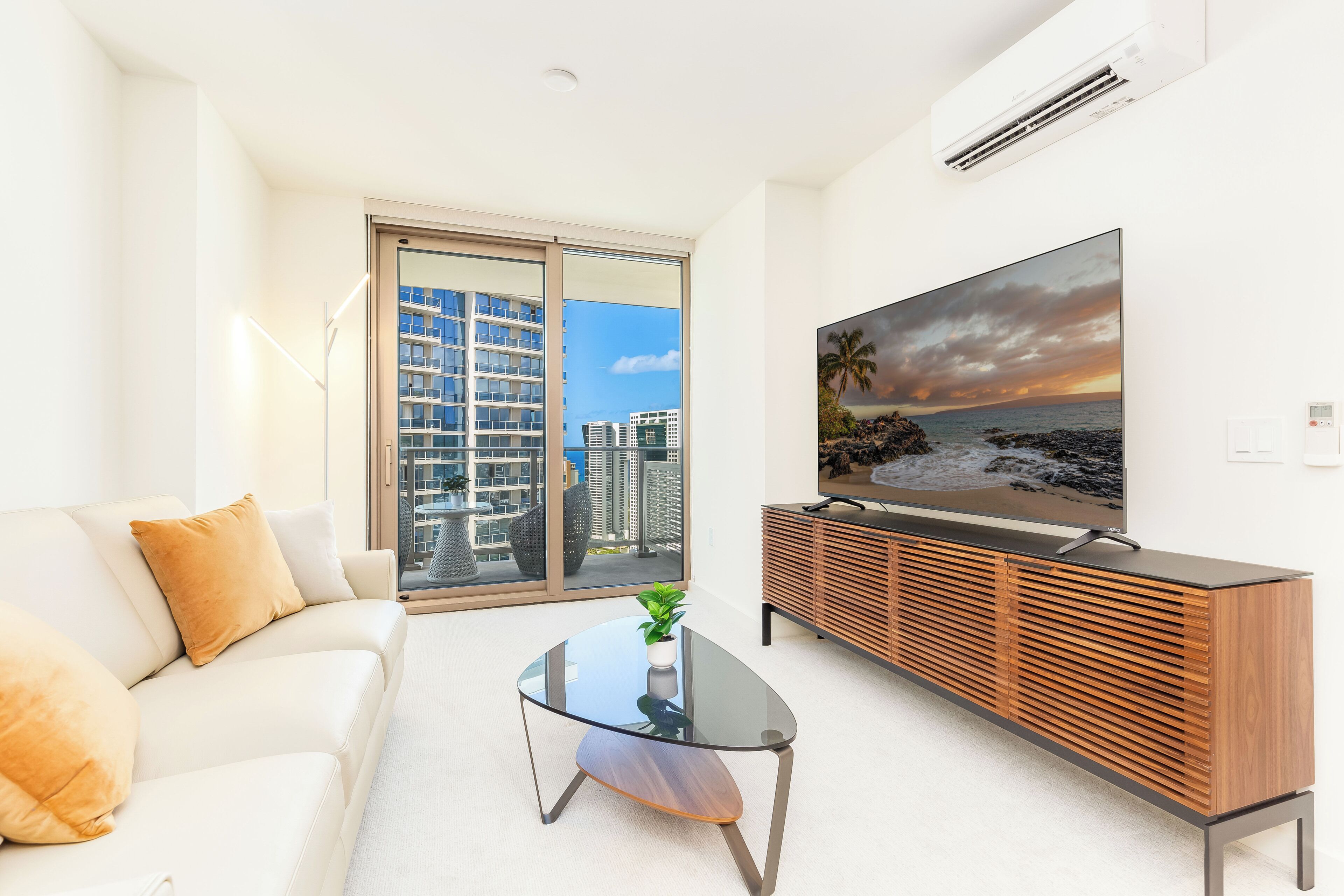 Apartment (2 Bedrooms) | Front of property