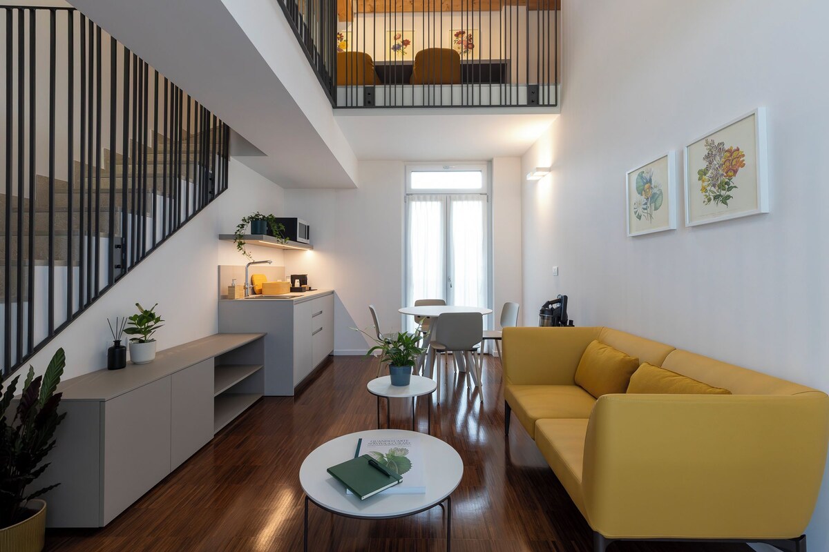Executive Loft, Garden View | Living area