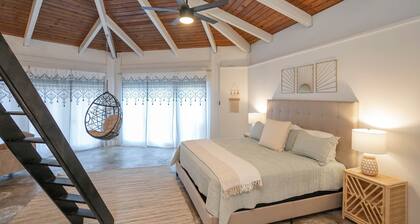 Private 3-acre retreat with hot tub and fire pit