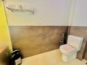 Unclassified image, 4 of 15, button - Villa Rustic (Negombo)