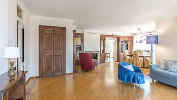 House, Smoking | 4 bedrooms