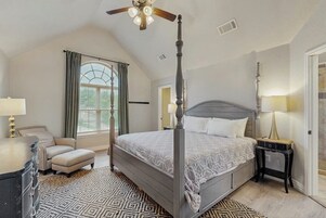 House, Multiple Beds, Fireplace (Waterside Retreat) | 4 bedrooms, iron/ironing board, individually decorated