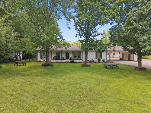 Your Franklin Oasis