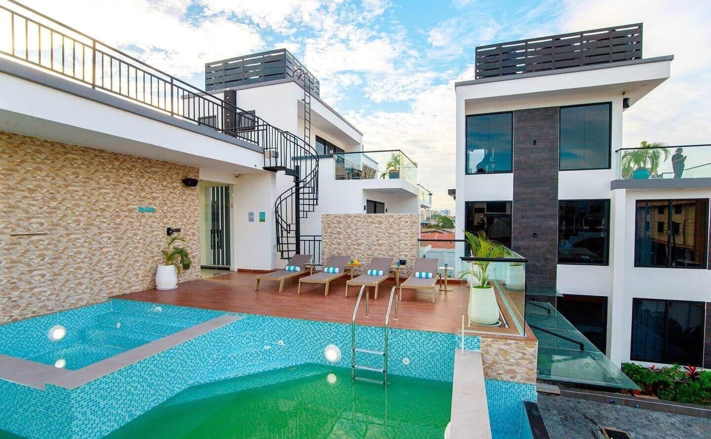 Pool