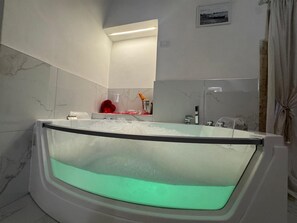 โรแมนติกทาวน์โฮม, วิวสวน | ห้องน้ำ