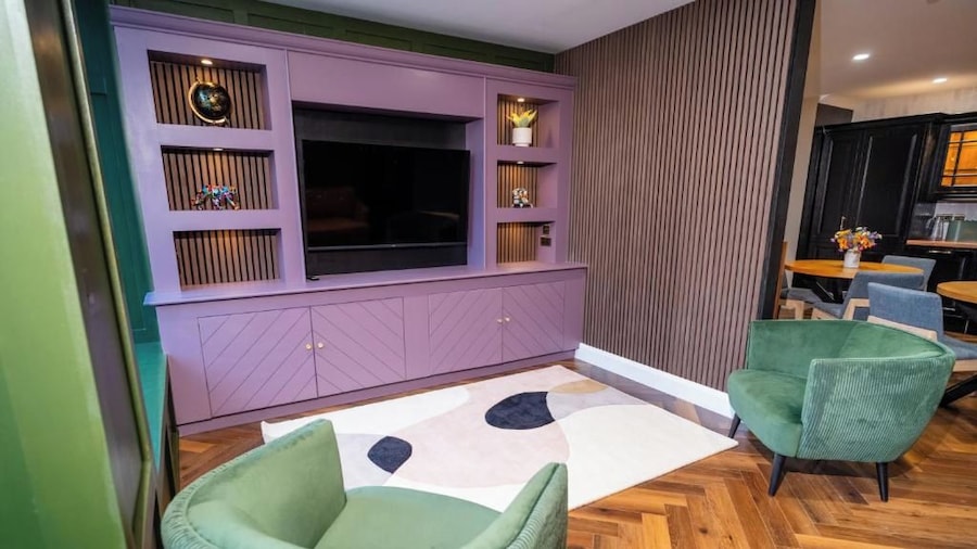 Woolen house