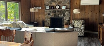 Lakefront on Wallenpaupack with Hot Tub - Pet Friendly