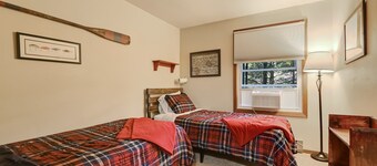 Best Of Both Lakes Wally/WLE-3 Bed/2 Bath, Kayaks included.