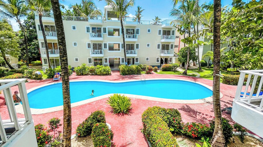 Los Corales COCOS Suites HOTEL POOL&SPA