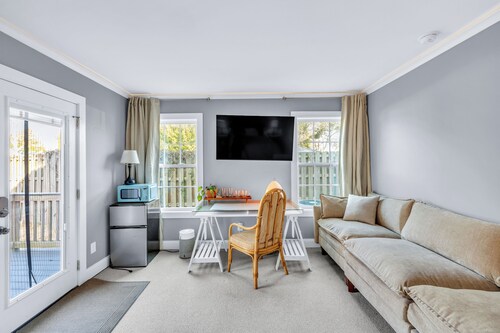 Charming 3-bedroom house with AC in Wilmington