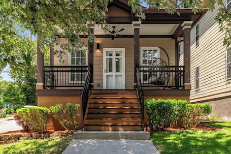 The Buford Luxe | Game Room + Office | 3BR