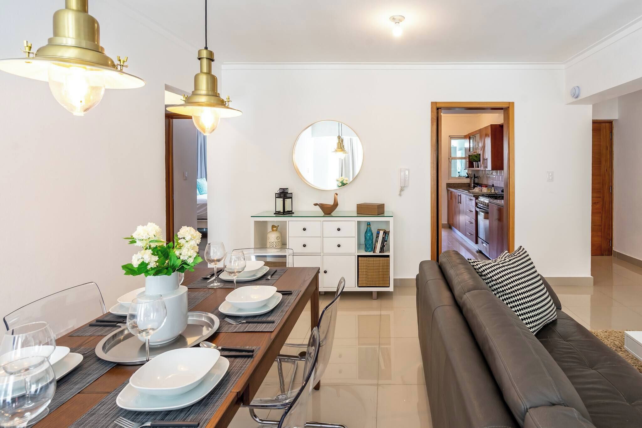 Condo, 2 Bedrooms, Accessible | Dining room