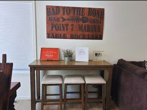 Interior - Downtown Branson 3BR Family-friendly Getaway (Branson)