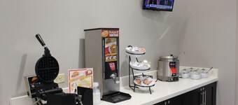 Mobility-Accessible Suite | Free Breakfast