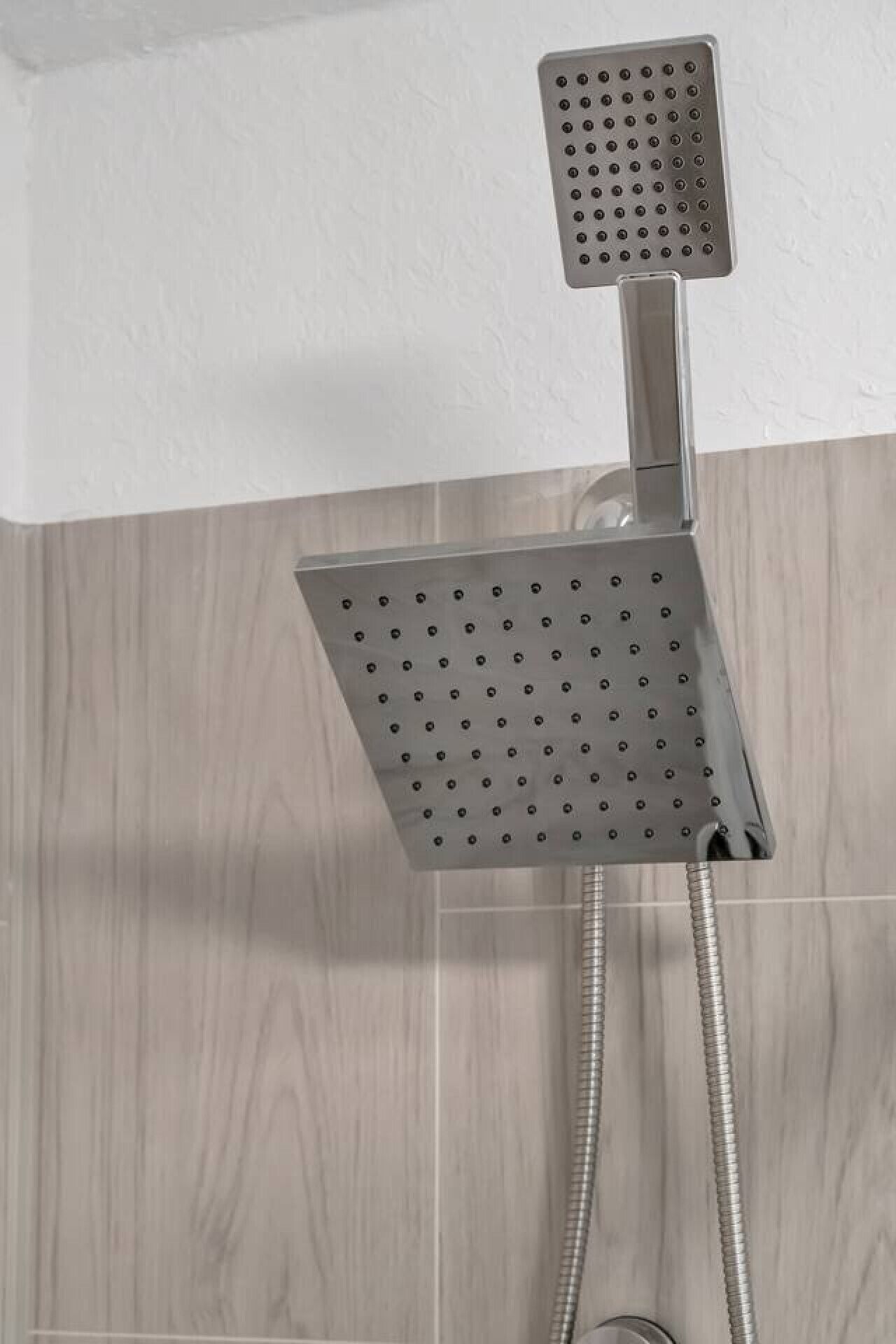 Hand-held showerhead