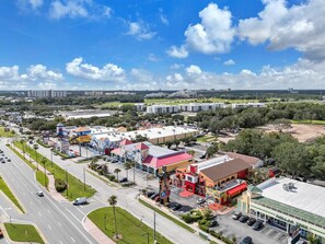 Aerial view - Cozy Modern King Room Close to Disney + Pool | Orl (Kissimmee)