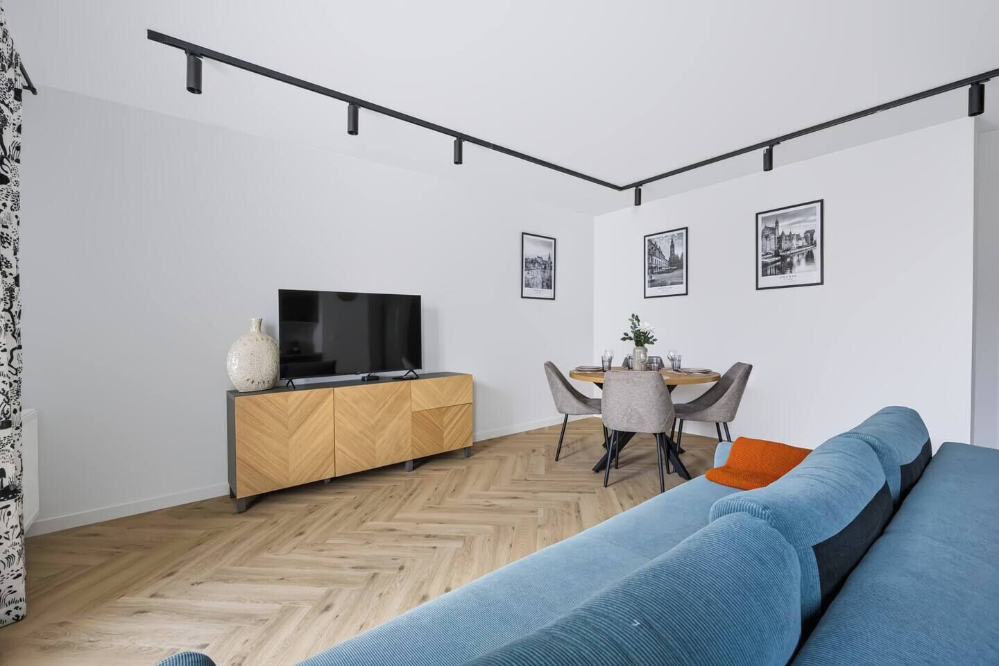 Fernseher