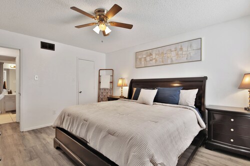 Charming Lubbock Stay—Comfort Meets Convenience