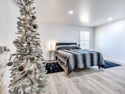 Chickasha ChristmasTown - Family Holiday Retreat