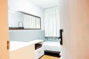 Ảnh chưa phân loại, 4 trong số 8 ảnh, nút