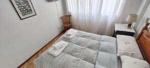 Room - Central Recoleta Apartment for 4 Guests (Recoleta)
