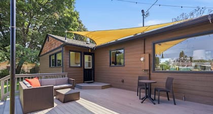 The Gathering Pines 5BR Home with Game Room