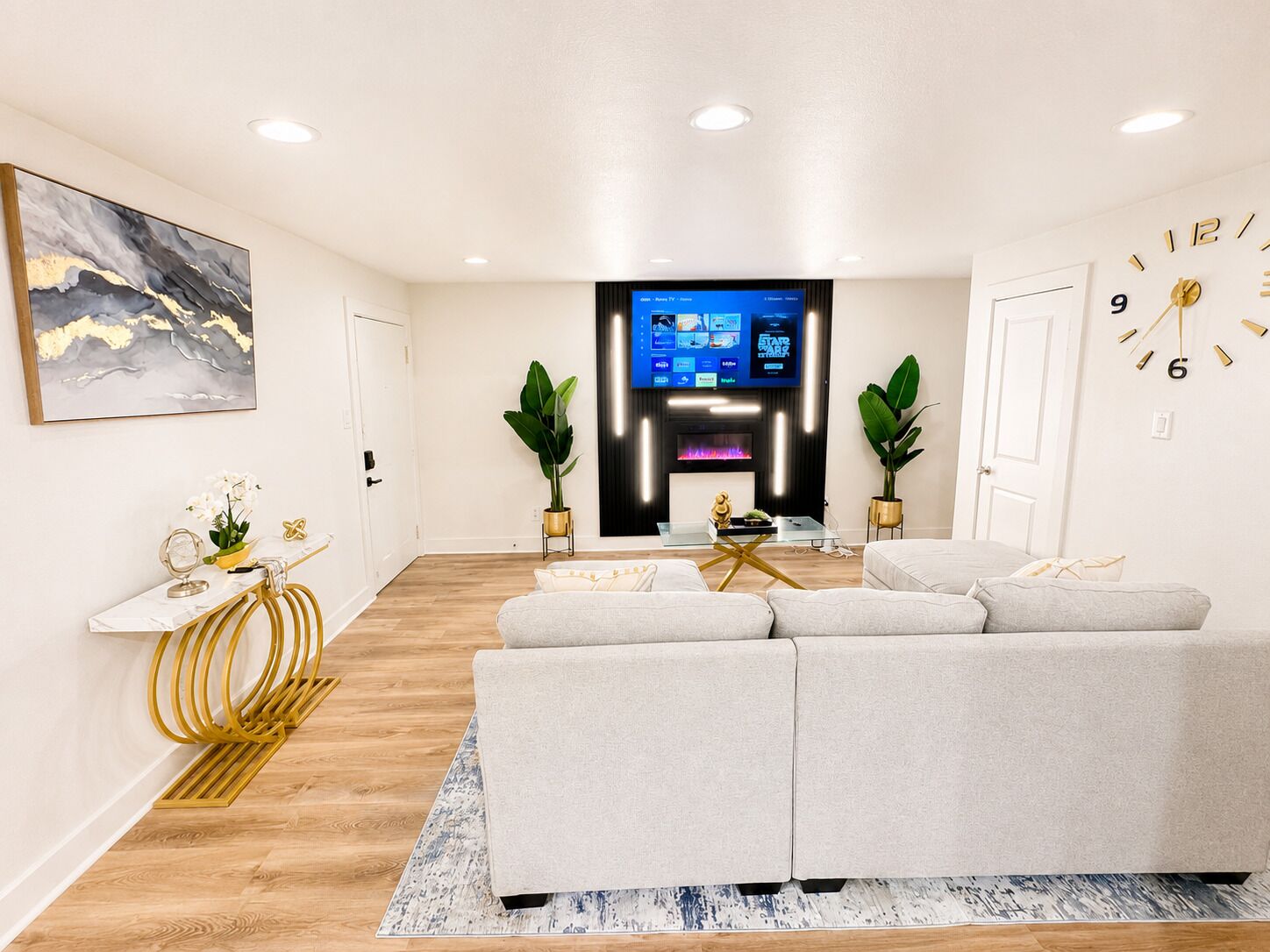 Apartment, 2 Bedrooms | Interior