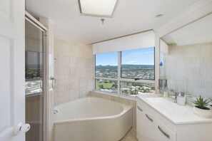 Bathroom - Burleigh Heads Ocean Views 16th Floor Apartment (Gold Coast)