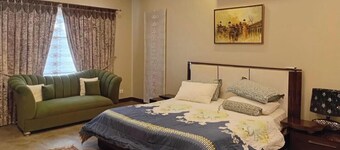 Luxury Three Bedroom house in Stunning location
