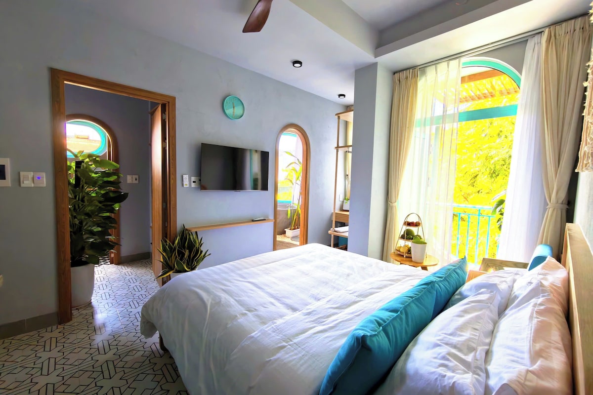 Studio dành cho gia đình, quang cảnh công viên | Khu vực làm việc phù hợp cho laptop 