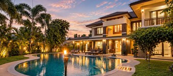 Lannakaruehaad pool villa in Chiang Mai for daily rental. Ideal for large groups