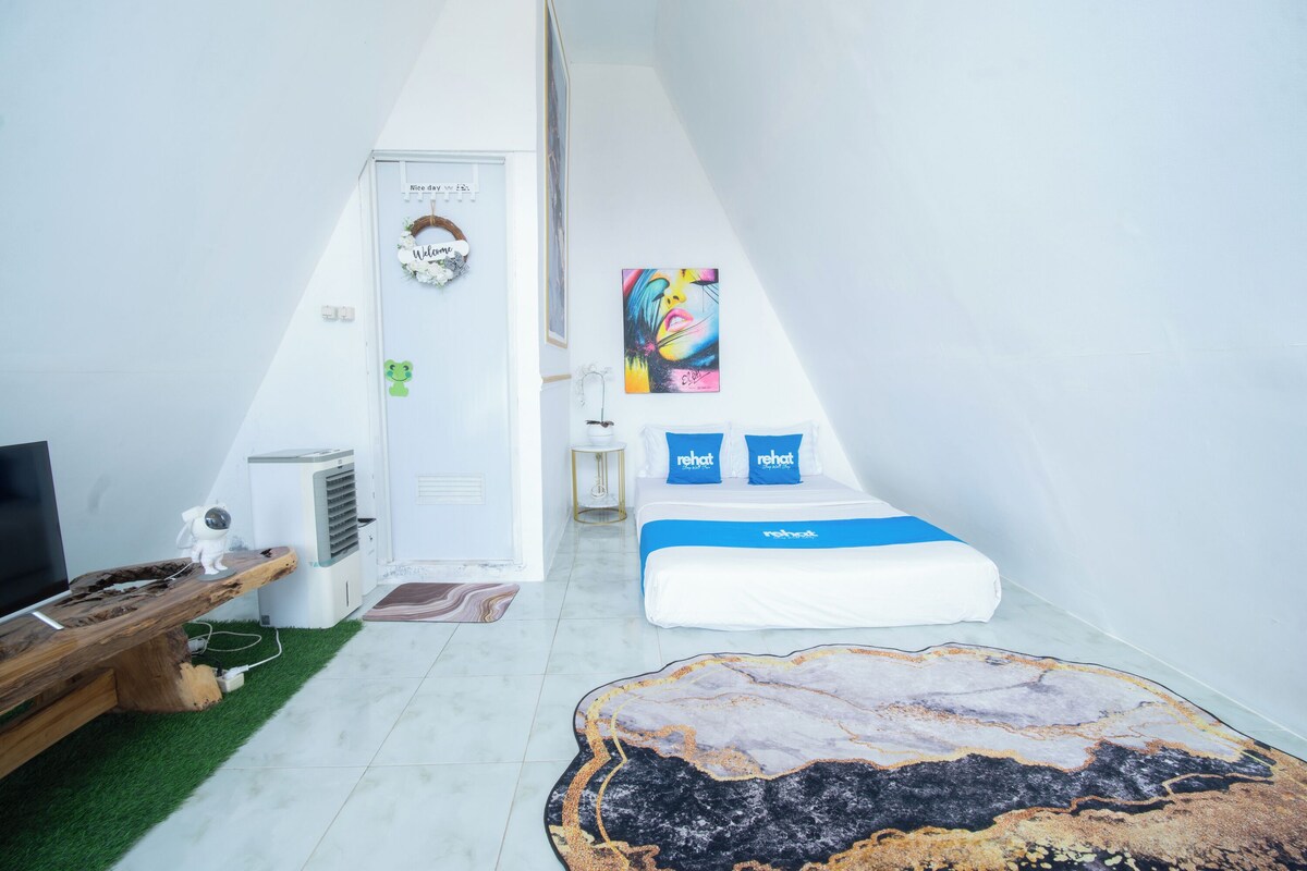 Deluxe cottage | Een bureau, gratis wifi