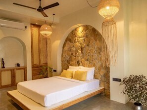 Unclassified image, 5 of 40, button - Roaming Retreat Hostel & villa (Ahangama)