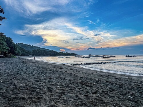 Exclusive 2-Bedroom Suite with Free Daily Breakfast in Pemuteran, North Bali