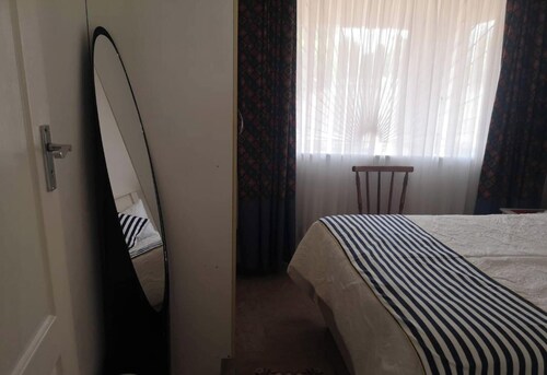 Serene 3-bedroom House Rental Near Sun City Resort